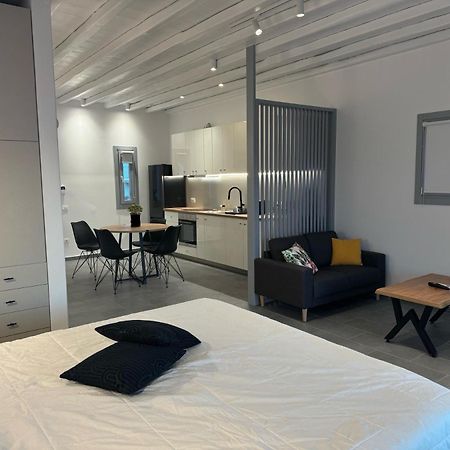 Almond Place Mykonos Town Exterior photo