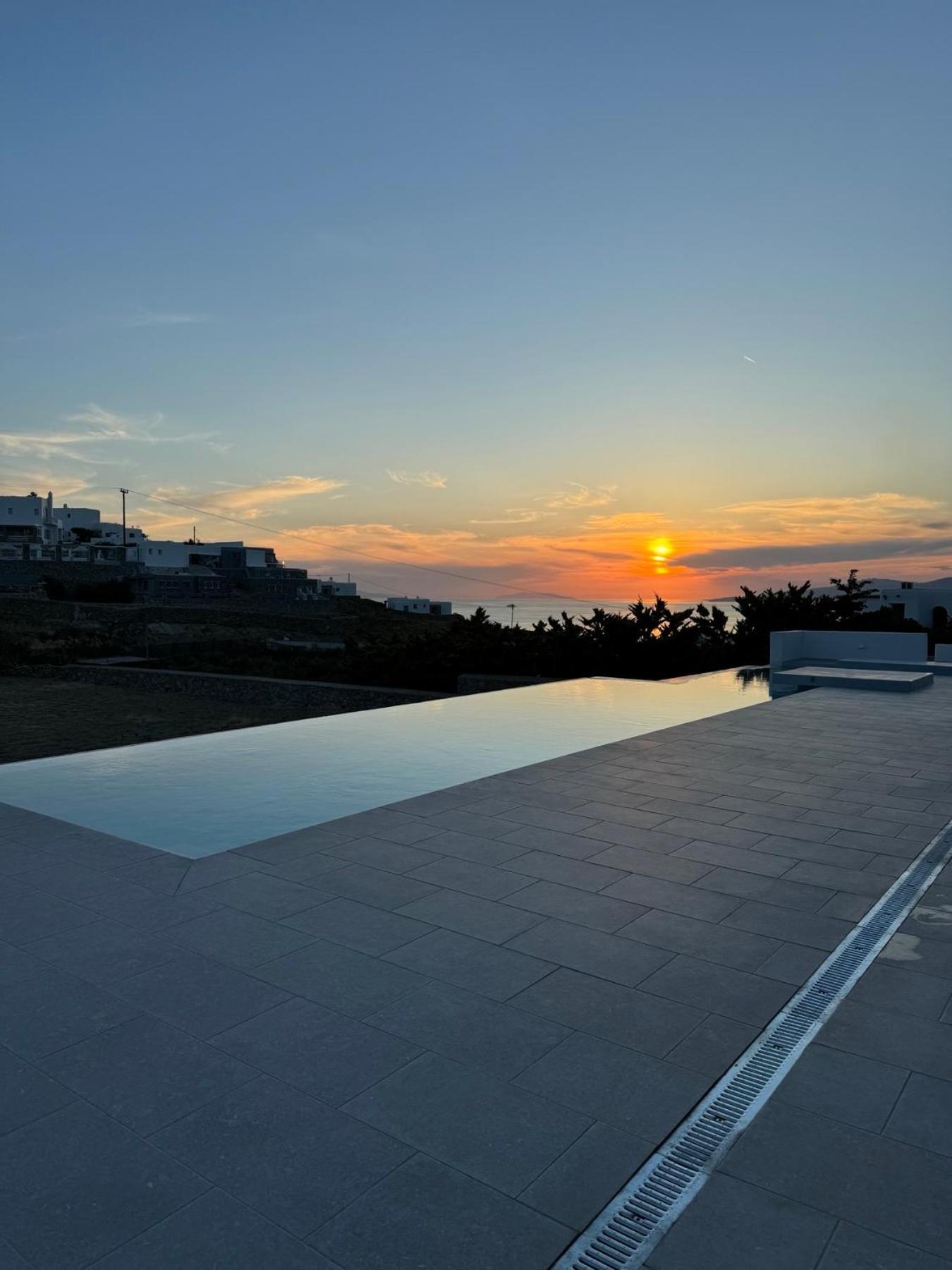 Almond Place Mykonos Town Exterior photo